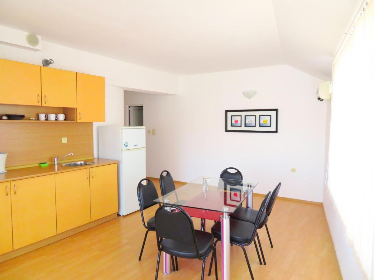 Апартамент Съни Хаус - Sunny House Apartment Byala  Bagian luar foto